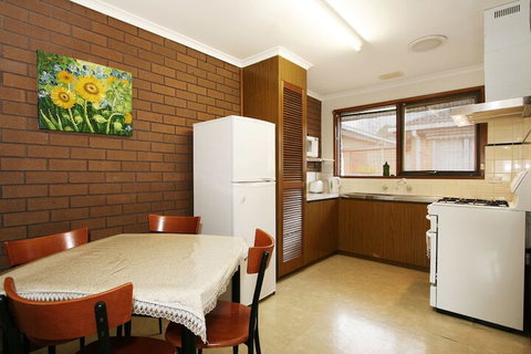 40 Thames Holiday Unit - Accommodation Sydney 6