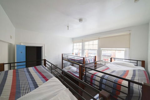 Brunswick Hotel Hostel - Accommodation Sydney 4