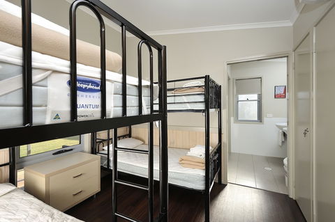 NRMA Sydney Lakeside Holiday Park - Sydney 4u 4