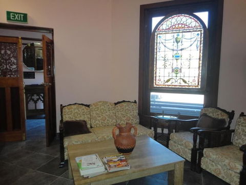 A Railway Lodge - Accommodation Sydney 3