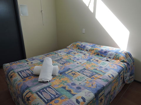 First Sun Holiday Park - Sydney 4u 2
