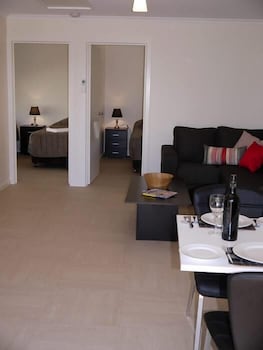 Tumby Villas - Sydney 4u 6