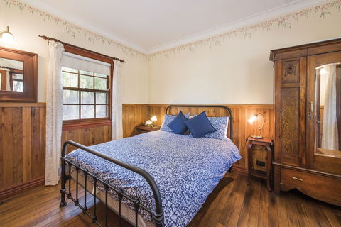 Ilkley Cottages - Sydney 4u 2