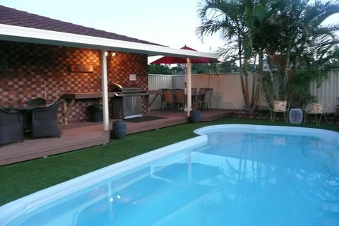 Rosebourne Gardens Motel - Sydney 4u 1