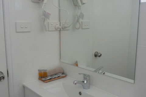 Rosebourne Gardens Motel - Sydney 4u 4