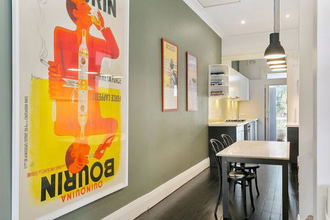 Jacques Avenue - Accommodation Sydney 6