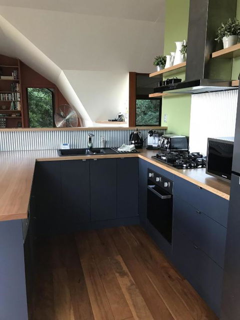 Barrengarry Hideaway - Sydney 4u 6