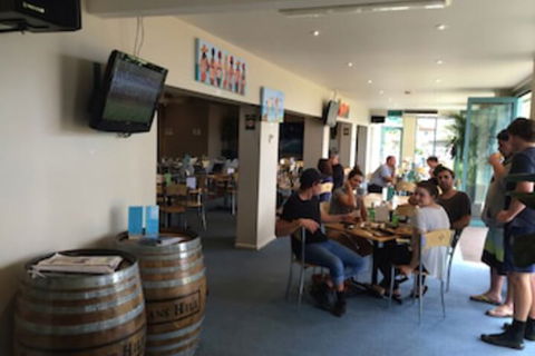 St Leonards Hotel - Sydney 4u 6