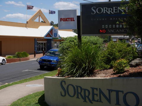 Sorrento Luxury Apartments - Accommodation Sydney 1