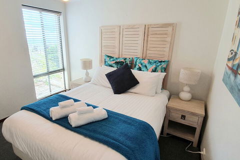 Scarborough Beach Front Resort Shell 4 - Accommodation Sydney 3