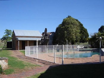 Lochinvar House B&B - Sydney 4u 5