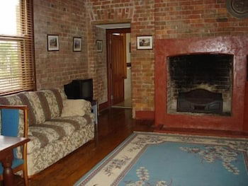 Lochinvar House B&B - Sydney 4u 6