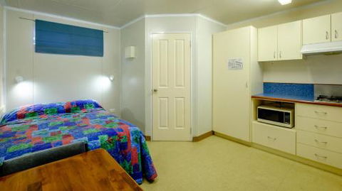 Australind Tourist Park - Sydney 4u 6