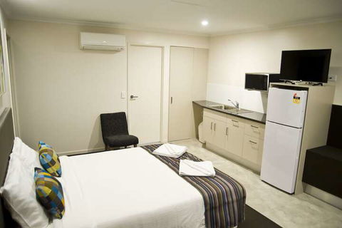 Roma Central Motel - Sydney 4u 3