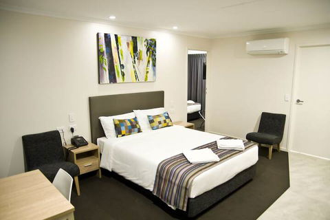 Roma Central Motel - Sydney 4u 5