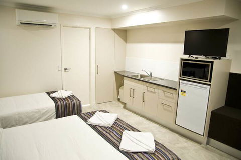Roma Central Motel - Sydney 4u 6