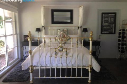 Whispers At Cedar Grove - Accommodation Sydney 3