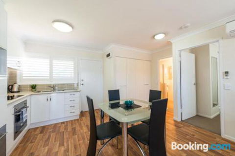 Bottletree Apartments On Garget - Accommodation Sydney 5