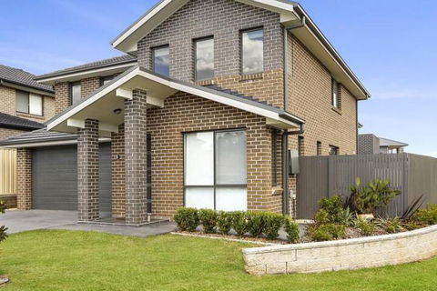 Serviced Houses Casula - Accommodation Sydney 3