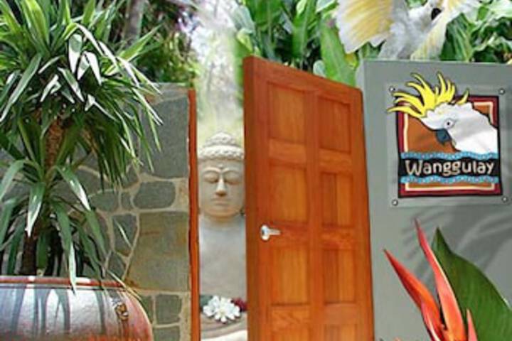 Kamerunga QLD Accommodation Sydney