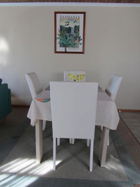 Elm Trees Accommodation At Ross - Accommodation Sydney 1