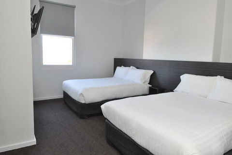 Queens Head Hotel - Accommodation Sydney 2