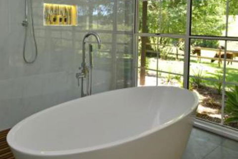 Secrets At Cedar Grove - Sydney 4u 0