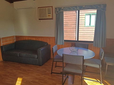 Riverglen Holiday Park - Sydney 4u 6