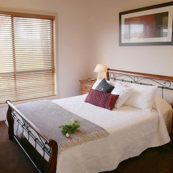 Nightingale Luxury Villas - Sydney 4u 6