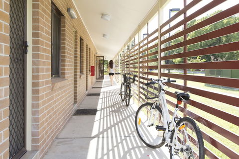 Western Sydney University Village Hawkesbury - Sydney 4u 4
