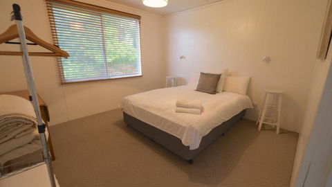Sisters Beach House - Sydney 4u 4