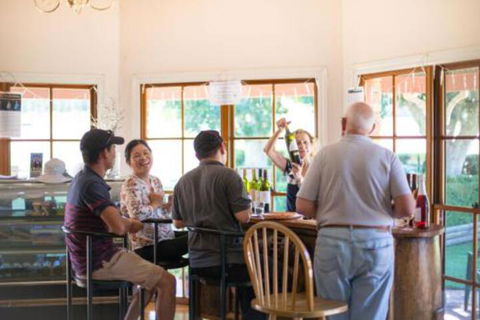 Hunter Riverpines Stay - Sydney 4u 5