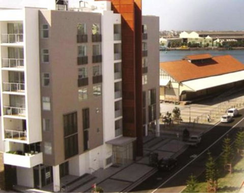 Honeysuckle Executive Suites - Accommodation Sydney 5