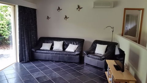 Mescal's At Pampoolah B&B - Accommodation Sydney 3
