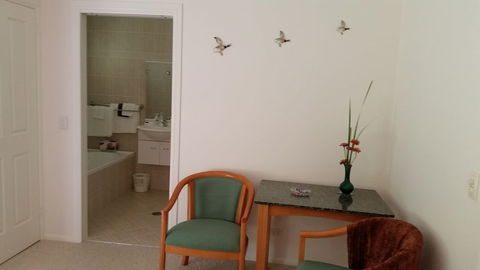 Mescal's At Pampoolah B&B - Accommodation Sydney 4