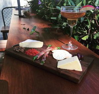 One Wild Apple - Accommodation Sydney