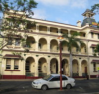 The Bush Inn Bar  Grill - Accommodation Sydney