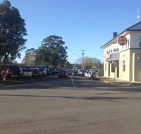 Longwarry Hotel - Sydney 4u