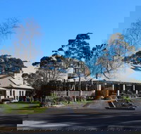 Pine Grove Hotel - Accommodation Sydney