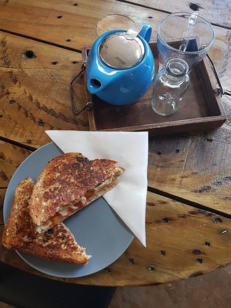 By The Falls - Accommodation Sydney 0