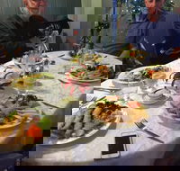 Crystal's Kitchen in Jardine Cottage - Sydney 4u