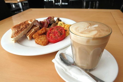 Exacta Restaurant & Bar - Accommodation Sydney 0