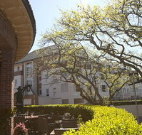 Portico Restaurant and Bar at Greengate Hotel - Accommodation Sydney