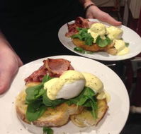 Le Cafe on St George - Accommodation Sydney