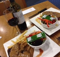 Diggers Bistro - Accommodation Sydney