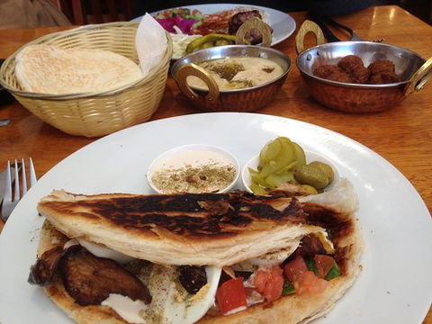 Za'atar - Accommodation Sydney 0