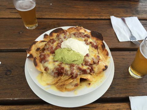 Coast Hotel Budgewoi - Sydney 4u 0