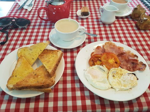 Roses Ice Cream Parlour And Cafe' - Sydney Resort 0