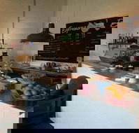 Tractor Espresso Bar - Sydney 4u