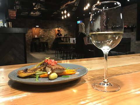 1882 Hall - Accommodation Sydney 0